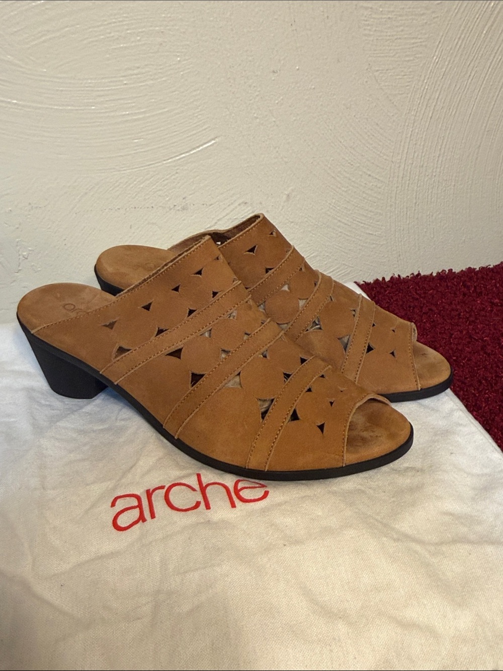 Arche Suede Mule Slides tan leather geometric cut out w/ open toe EURO 39/US 8
